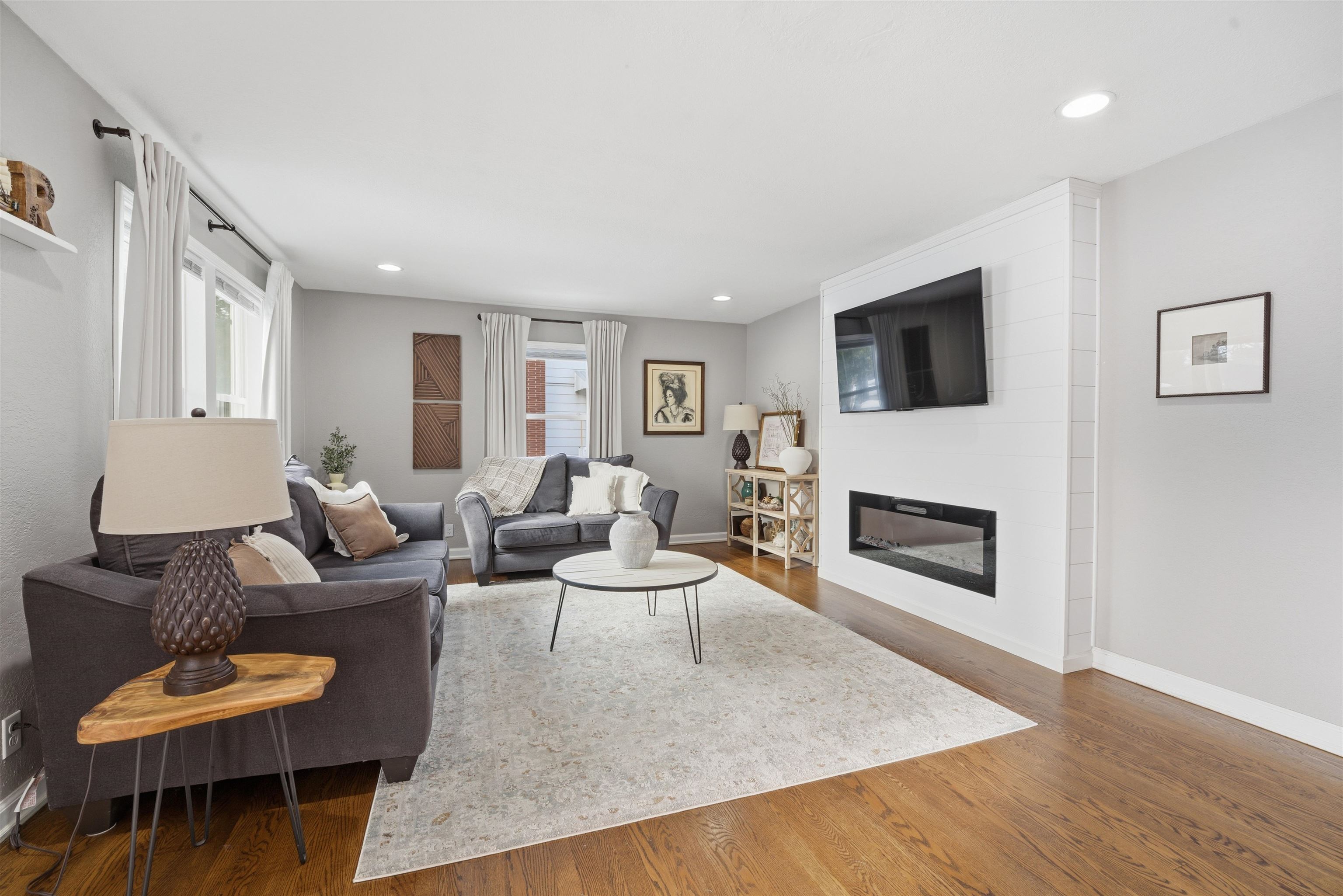 712 East Marquette Street Appleton, WI 54911 - Photo 2 of 22