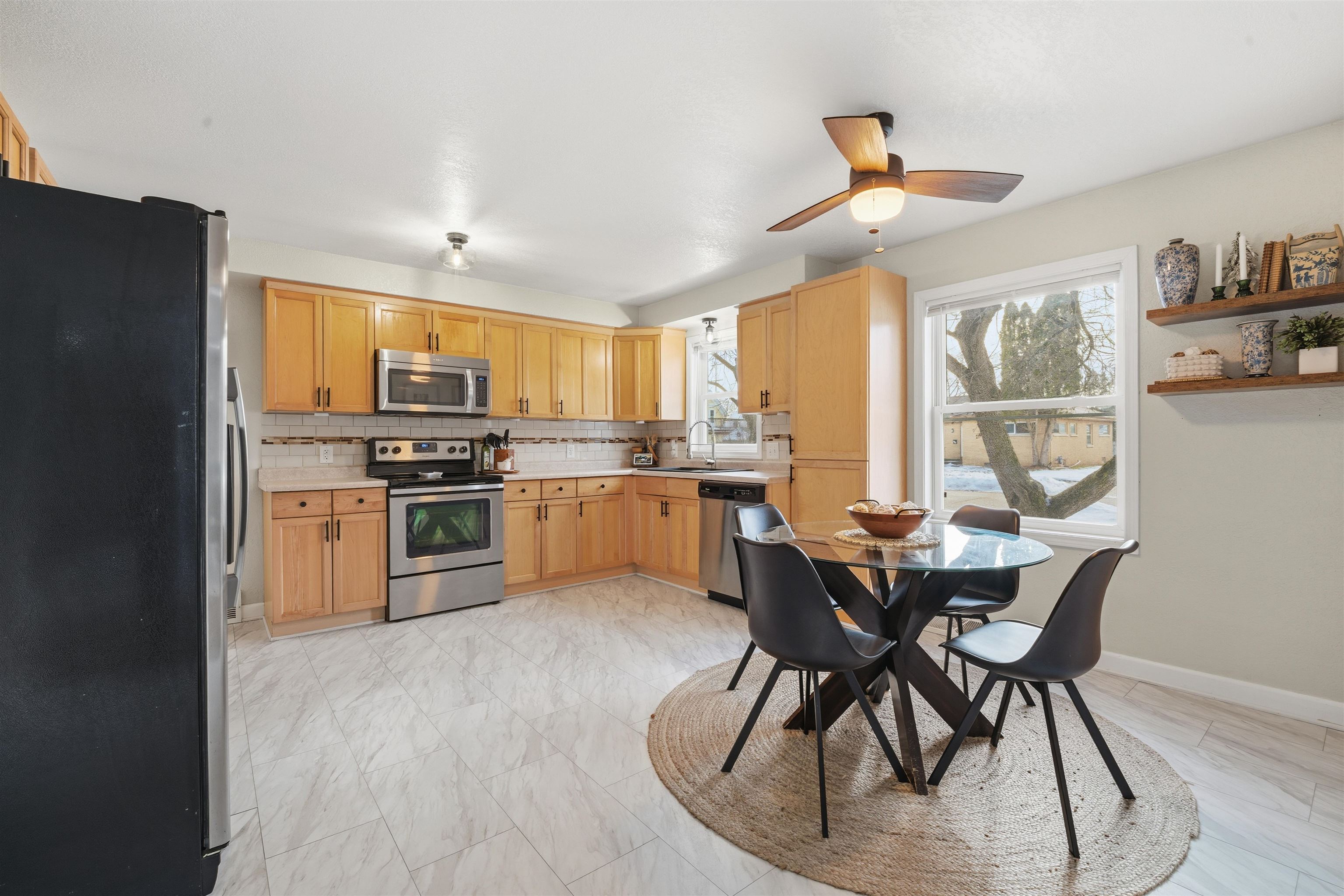 712 East Marquette Street Appleton, WI 54911 - Photo 6 of 22