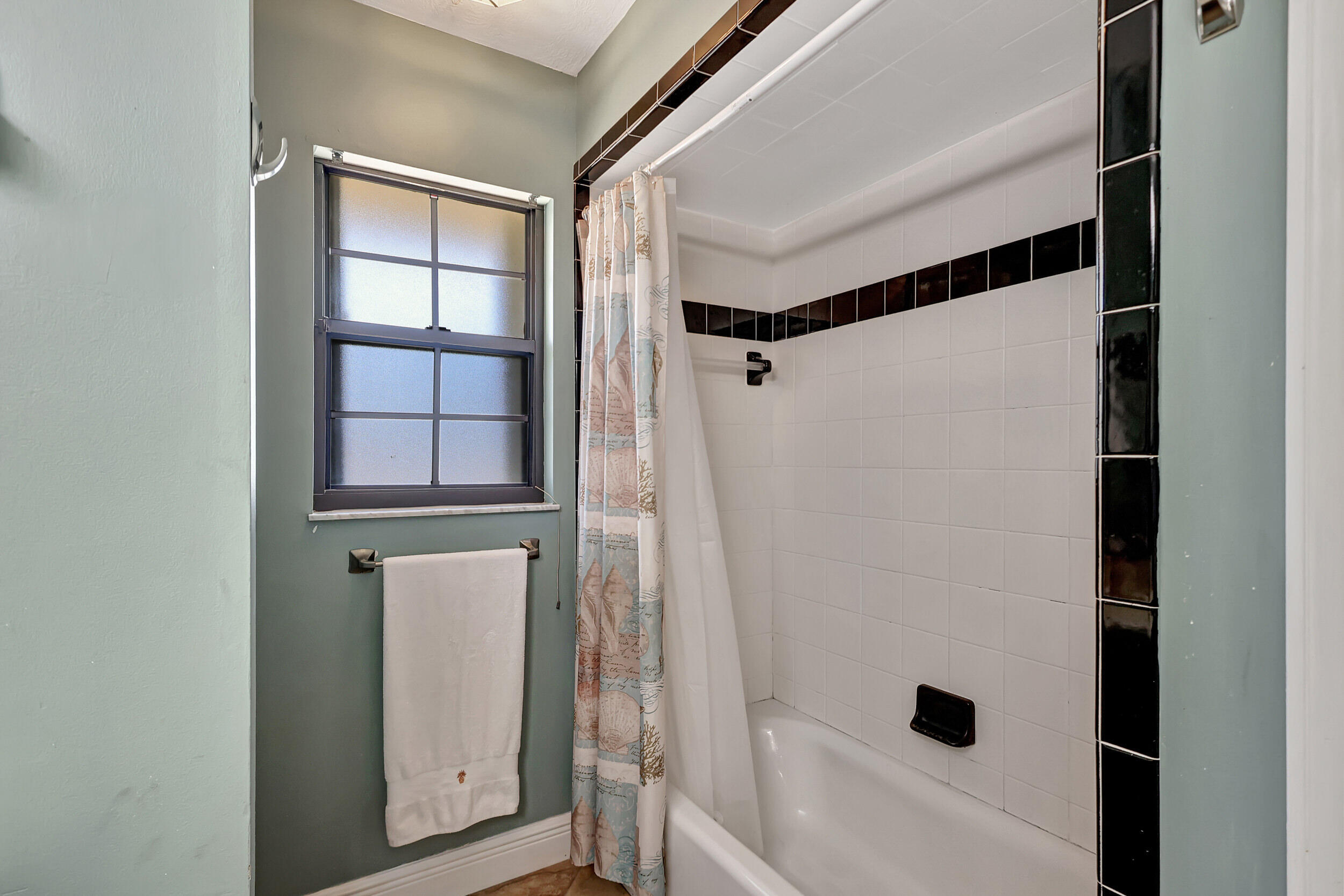 137 Queens Road Fort Pierce, FL 34949 - Photo 23 of 36 29