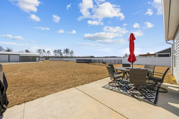 $399,900 | 1010 Log Cabin Road, Loris, SC 29569