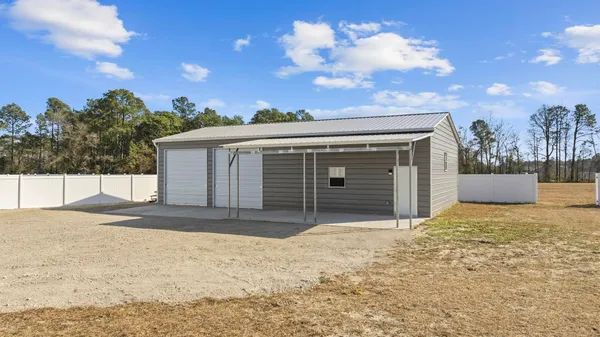 $399,900 | 1010 Log Cabin Road, Loris, SC 29569