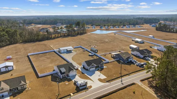 $399,900 | 1010 Log Cabin Road, Loris, SC 29569