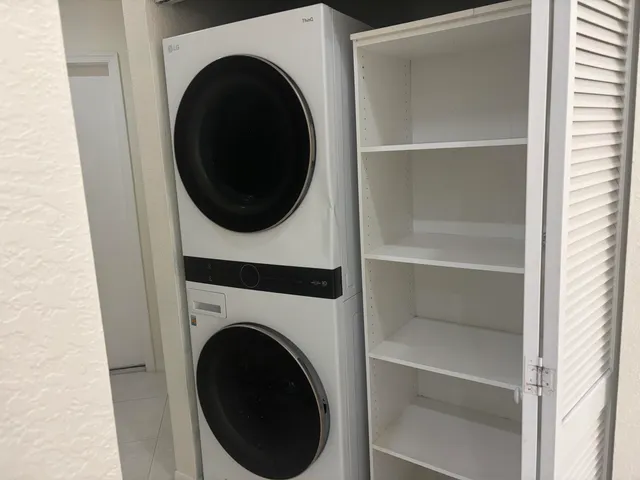 $475,000 | 15864 Southwest 10th Street, Pembroke Pines, FL 33027