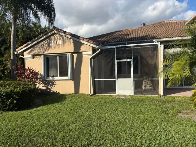 $475,000 | 15864 Southwest 10th Street, Pembroke Pines, FL 33027