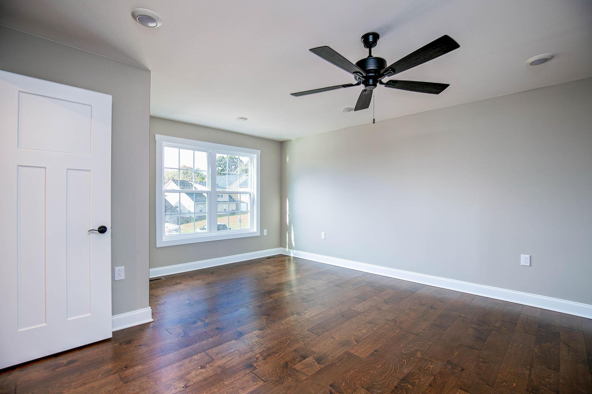 339 Piper Glen Gray, TN 37615 - Photo 22 of 29 Glen Piper-22