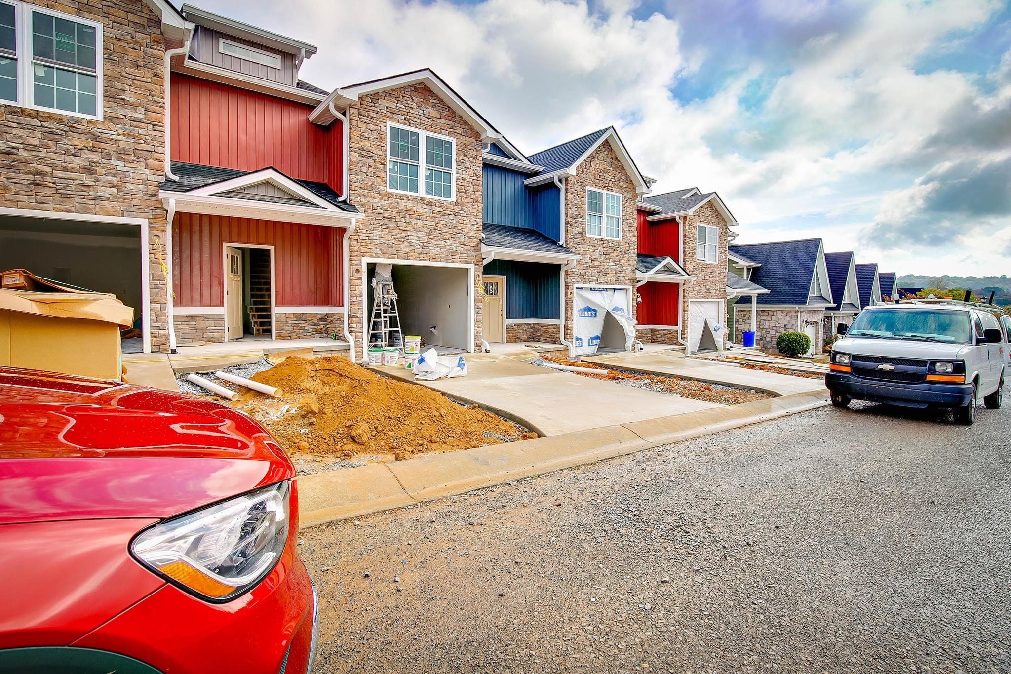 339 Piper Glen Gray, TN 37615 - Photo 3 of 29 Glen Piper-3