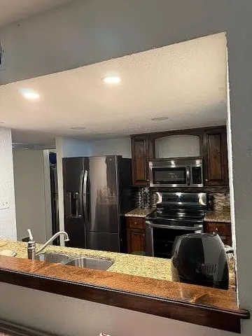 $229,900 | 100 Golden Sand Drive, Unit B, Santa Teresa, NM 88008