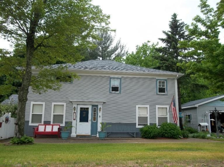 171 South Rutledge Street Pentwater, MI 49449 - Photo 2 of 15 Additional Photo