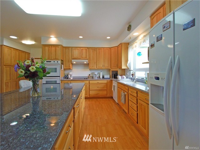 41 Windmill Lane Sequim, WA 98382 - Photo 4 of 22