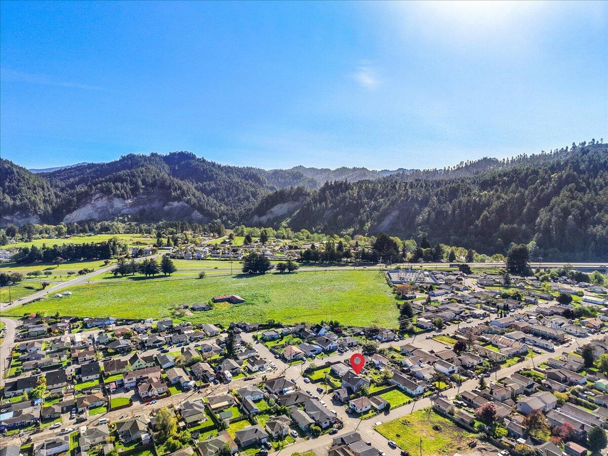 145 Columbus Street Rio Dell, CA 95562 - Photo 34 of 40