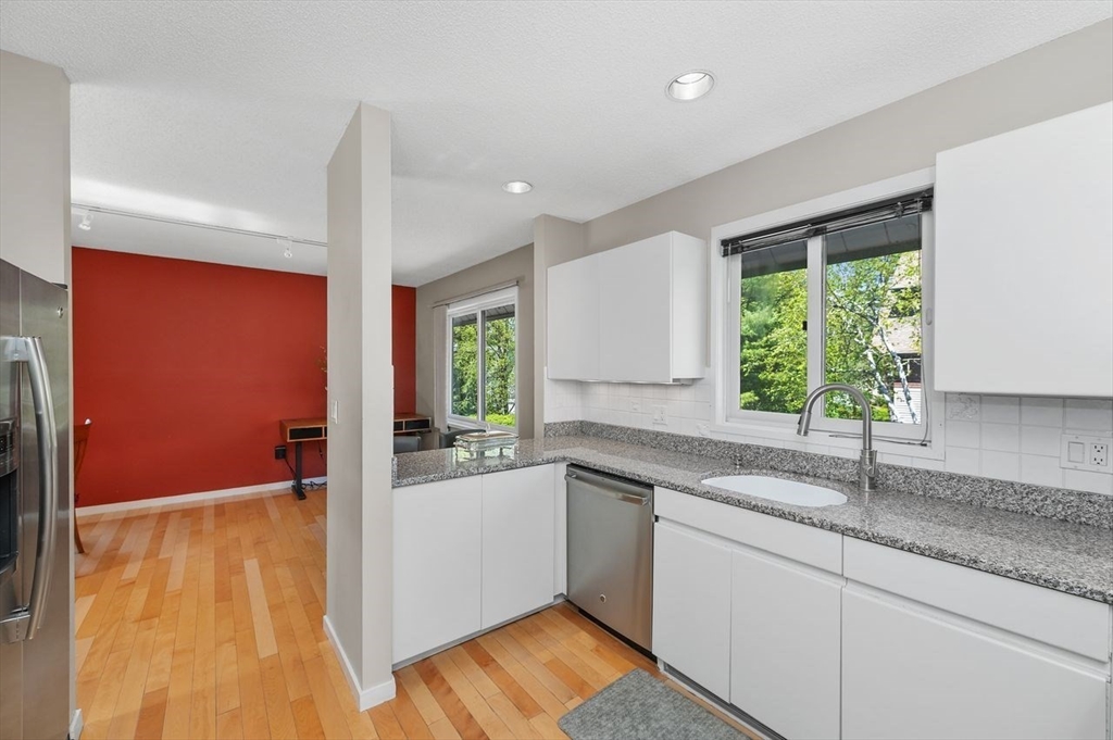 1175 Chestnut Street, Unit 12 Newton, MA 02464 - Photo 20 of 40