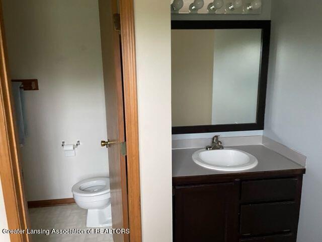 2350 Pine Tree Road Holt, MI 48842 - Photo 13 of 26 pinebath2