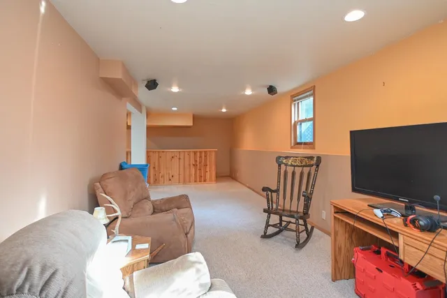 $390,000 | 1812 Smokey Lane, Suamico, WI 54173