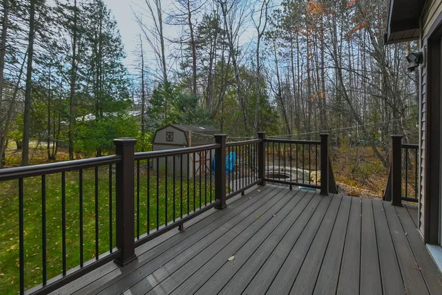 $390,000 | 1812 Smokey Lane, Suamico, WI 54173