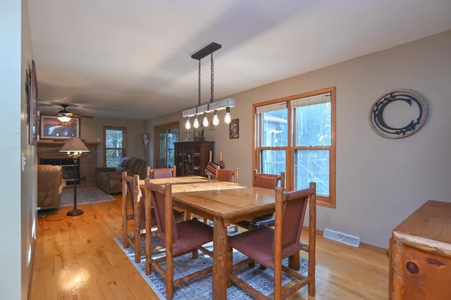 $390,000 | 1812 Smokey Lane, Suamico, WI 54173