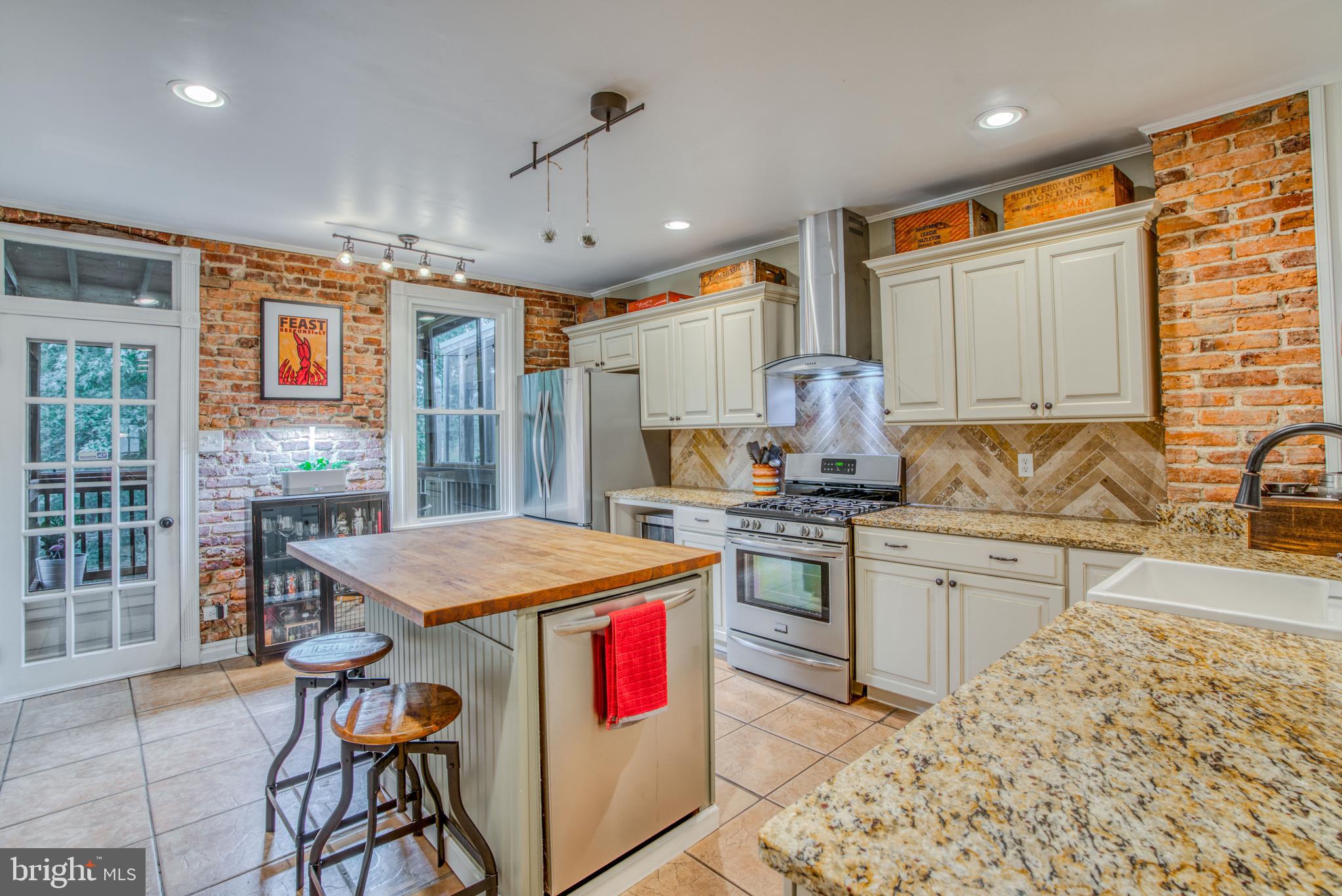 3161 Keswick Road Baltimore, MD 21211 - Photo 9 of 40 Gallery Image 9