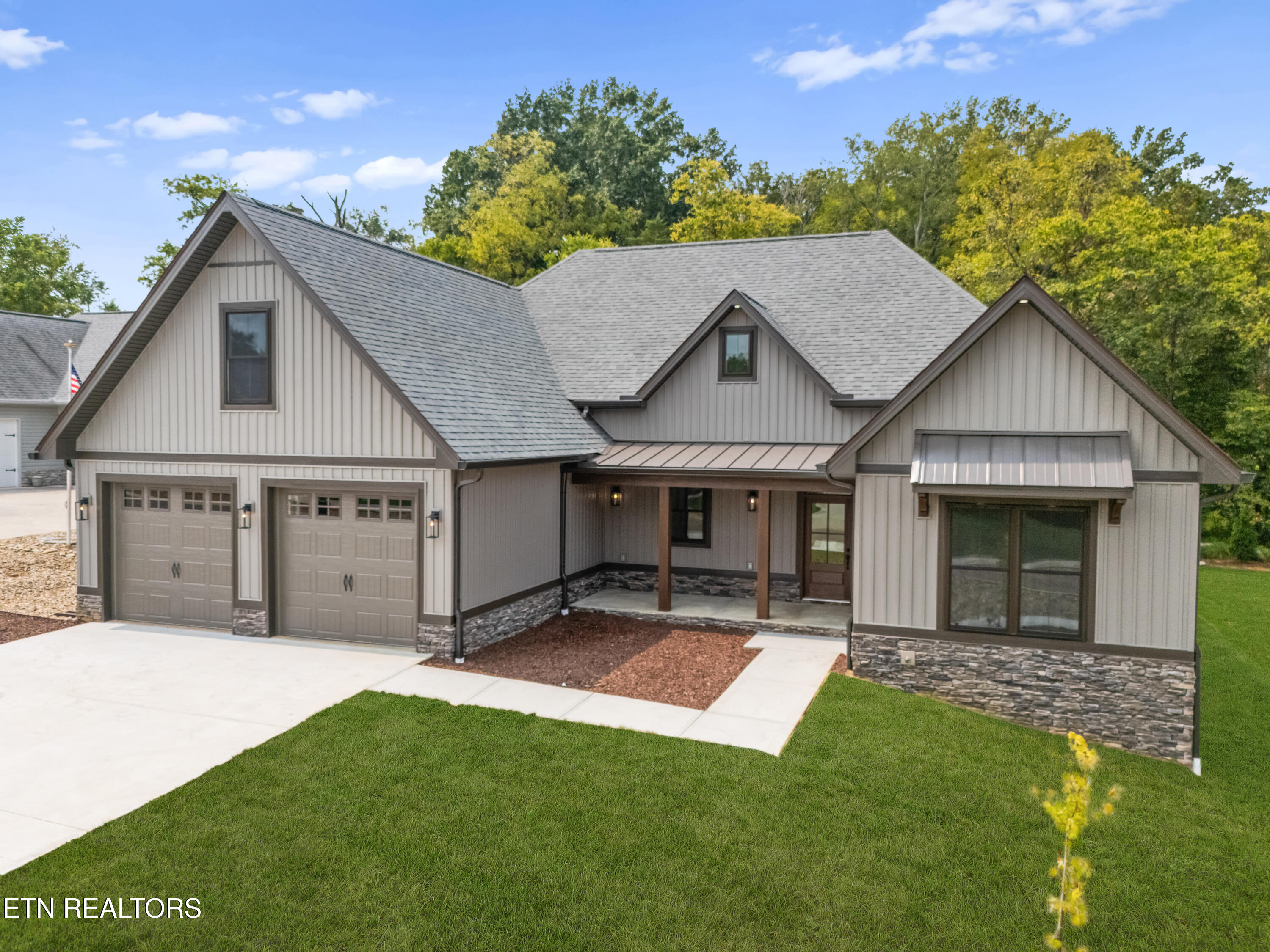 123 Gado Way Loudon, TN 37774 - Photo 3 of 30 3) 60363-68bf1badc56bc