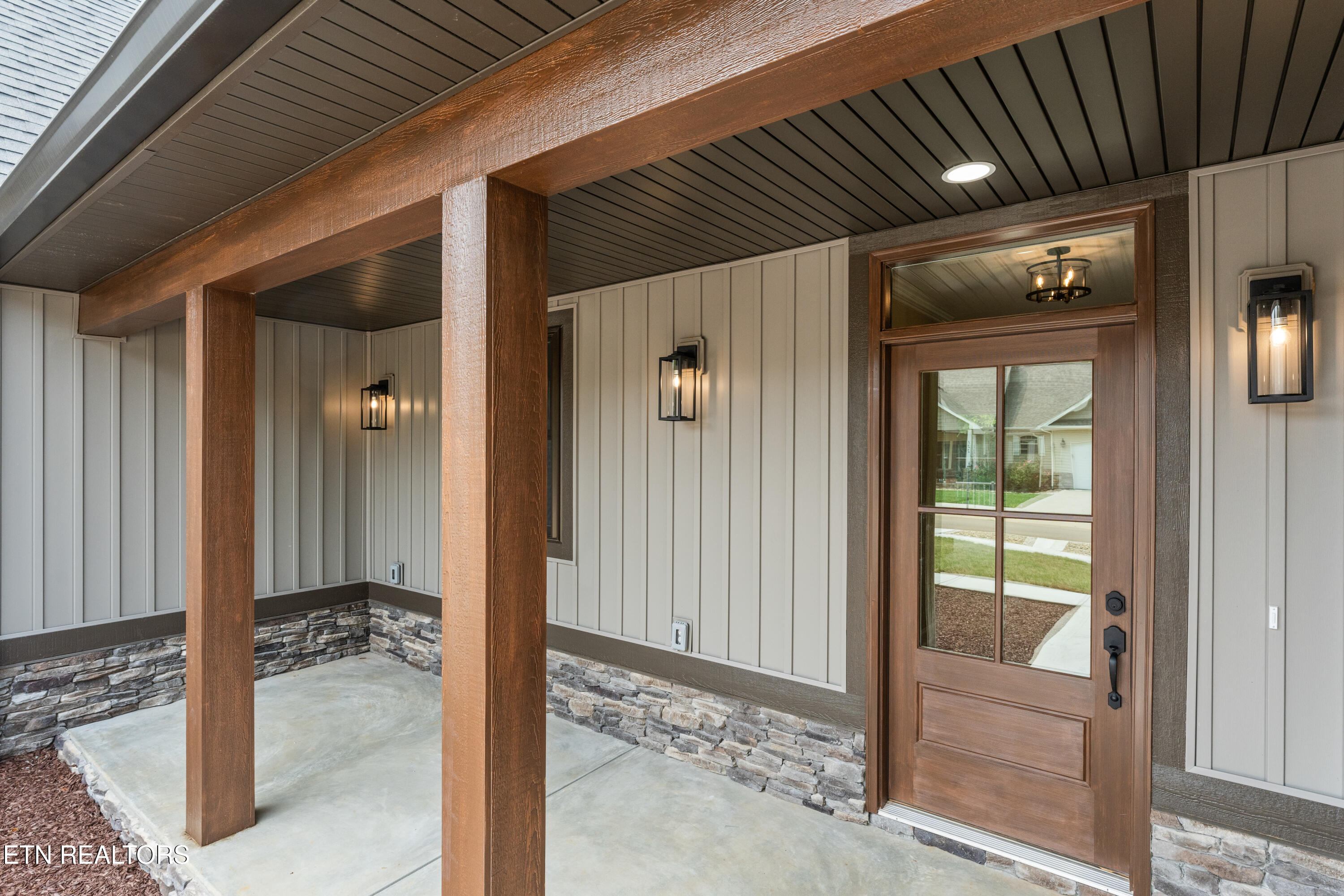 123 Gado Way Loudon, TN 37774 - Photo 7 of 30 7) 60363-68bf1d751cfe0