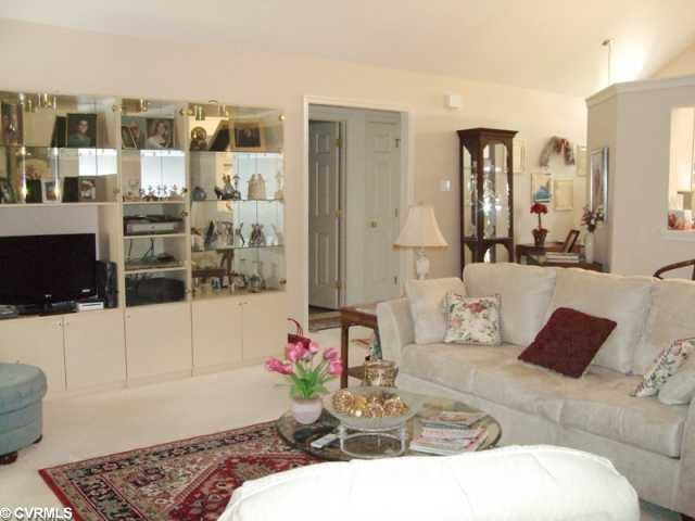 Den/Family/Great Room