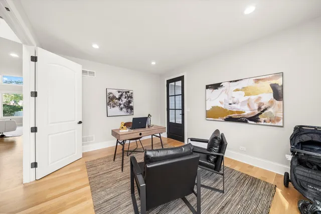 $1,997,000 | 1418 West Maude Avenue, Arlington Heights, IL 60004