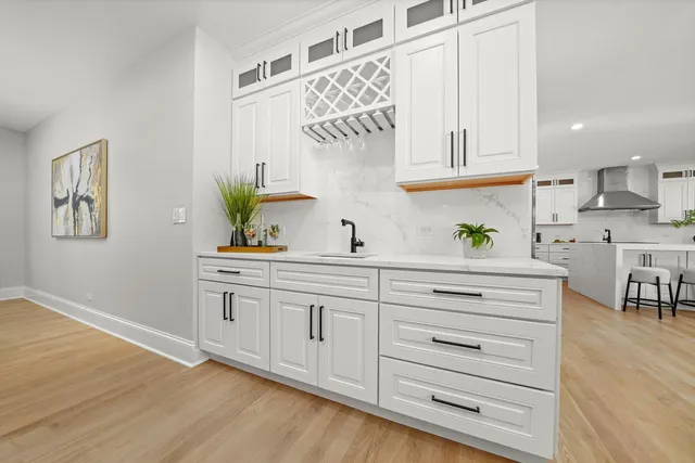 $1,997,000 | 1418 West Maude Avenue, Arlington Heights, IL 60004