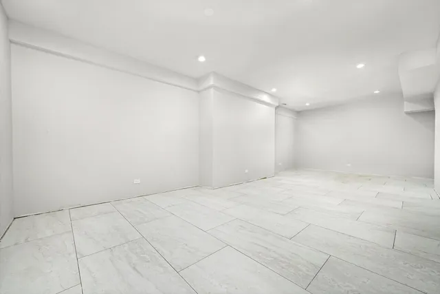 $1,997,000 | 1418 West Maude Avenue, Arlington Heights, IL 60004