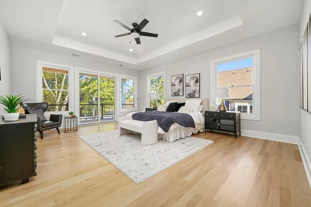 $1,997,000 | 1418 West Maude Avenue, Arlington Heights, IL 60004