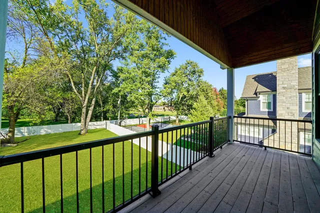 $1,997,000 | 1418 West Maude Avenue, Arlington Heights, IL 60004