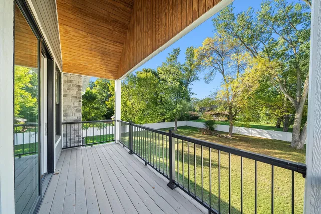 $1,997,000 | 1418 West Maude Avenue, Arlington Heights, IL 60004