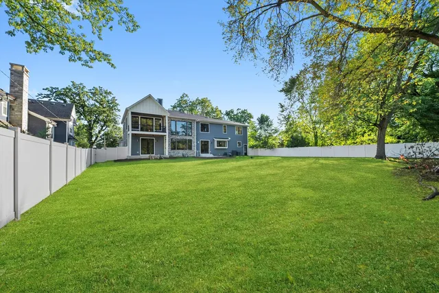 $1,997,000 | 1418 West Maude Avenue, Arlington Heights, IL 60004