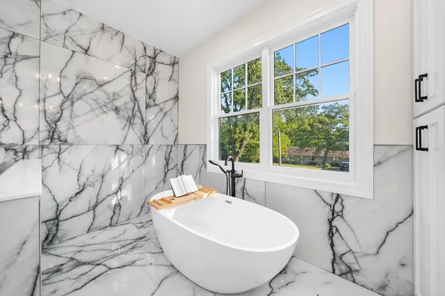 $1,997,000 | 1418 West Maude Avenue, Arlington Heights, IL 60004