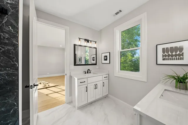 $1,997,000 | 1418 West Maude Avenue, Arlington Heights, IL 60004