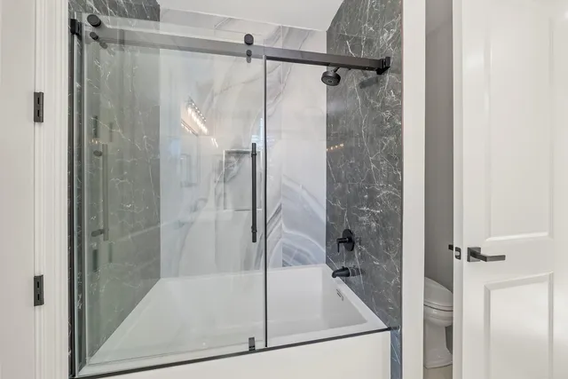 $1,997,000 | 1418 West Maude Avenue, Arlington Heights, IL 60004