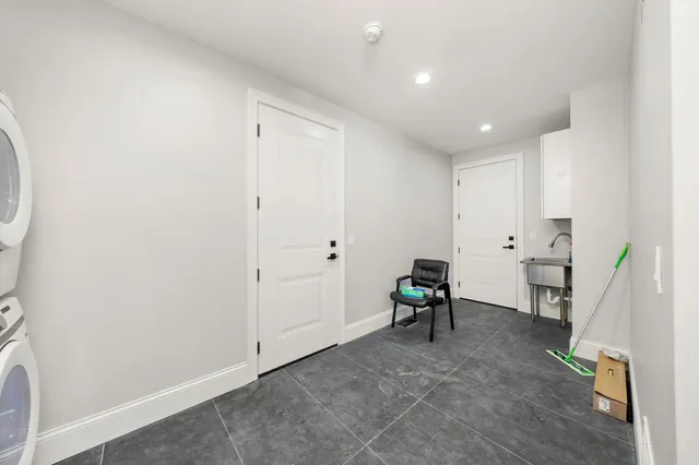 $1,997,000 | 1418 West Maude Avenue, Arlington Heights, IL 60004