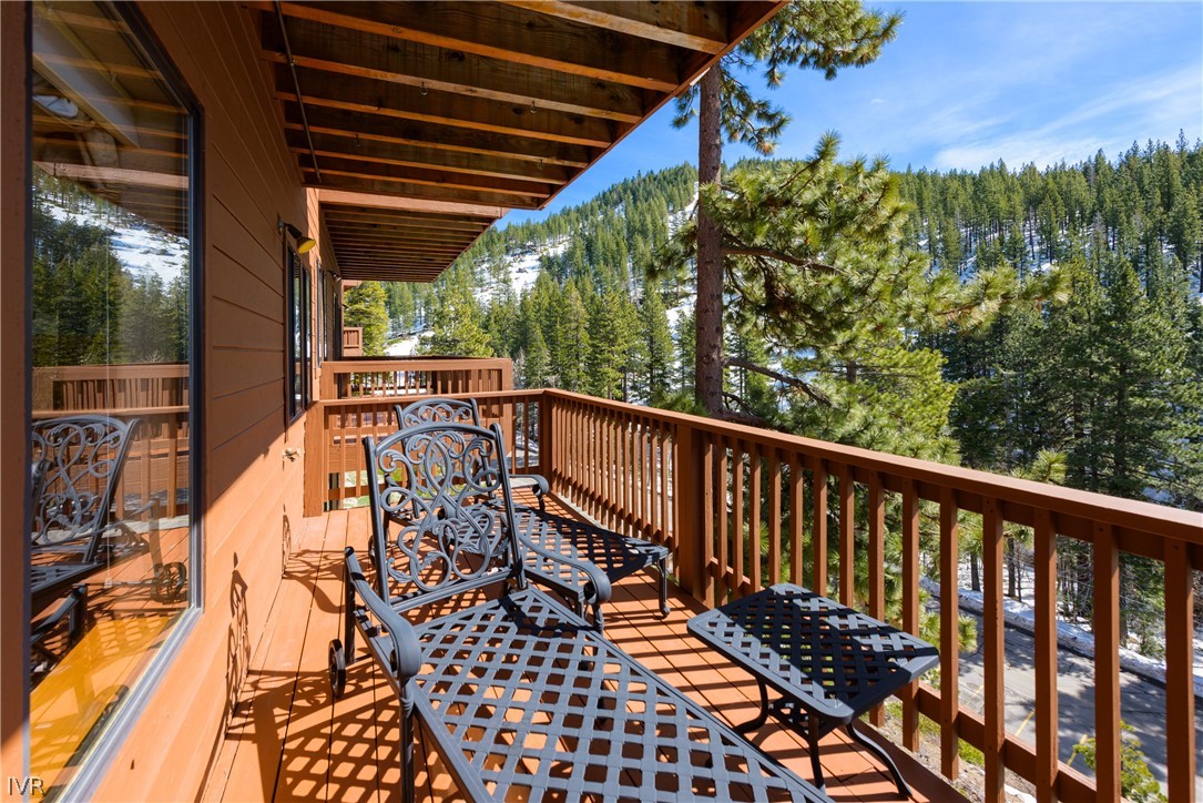 400 Fairview Boulevard, Unit 162 Incline Village, NV 89451 - Photo 19 of 50 a view of balcony with wooden floor and outdoor seating