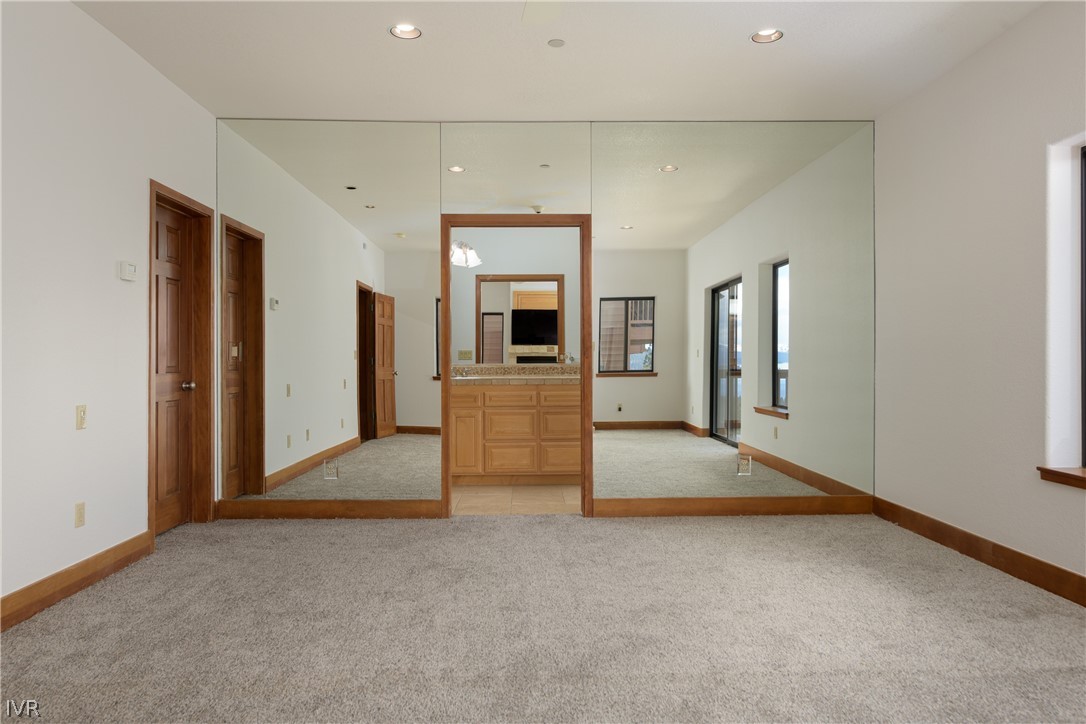 400 Fairview Boulevard, Unit 162 Incline Village, NV 89451 - Photo 21 of 50 a view of a hallway with wooden floor and a living room