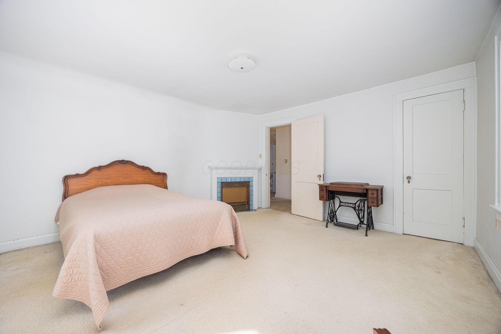 2619 Bexley Park Road Columbus, OH 43209 - Photo 26 of 39 Owner's Suite