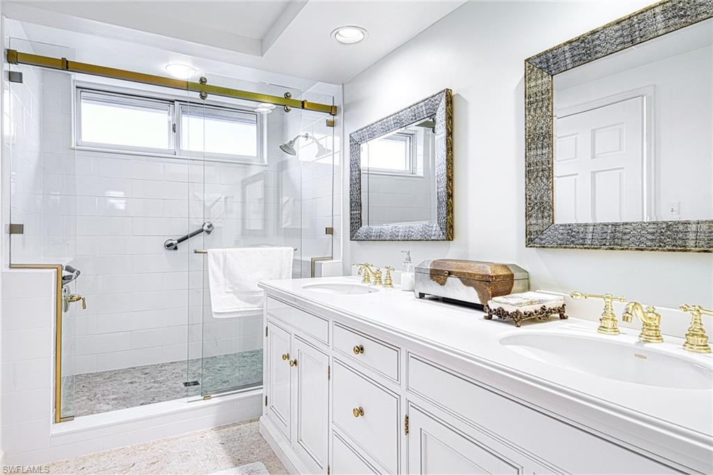 10 Seagate Drive, Unit 6N Naples, FL 34103 - Photo 14 of 35