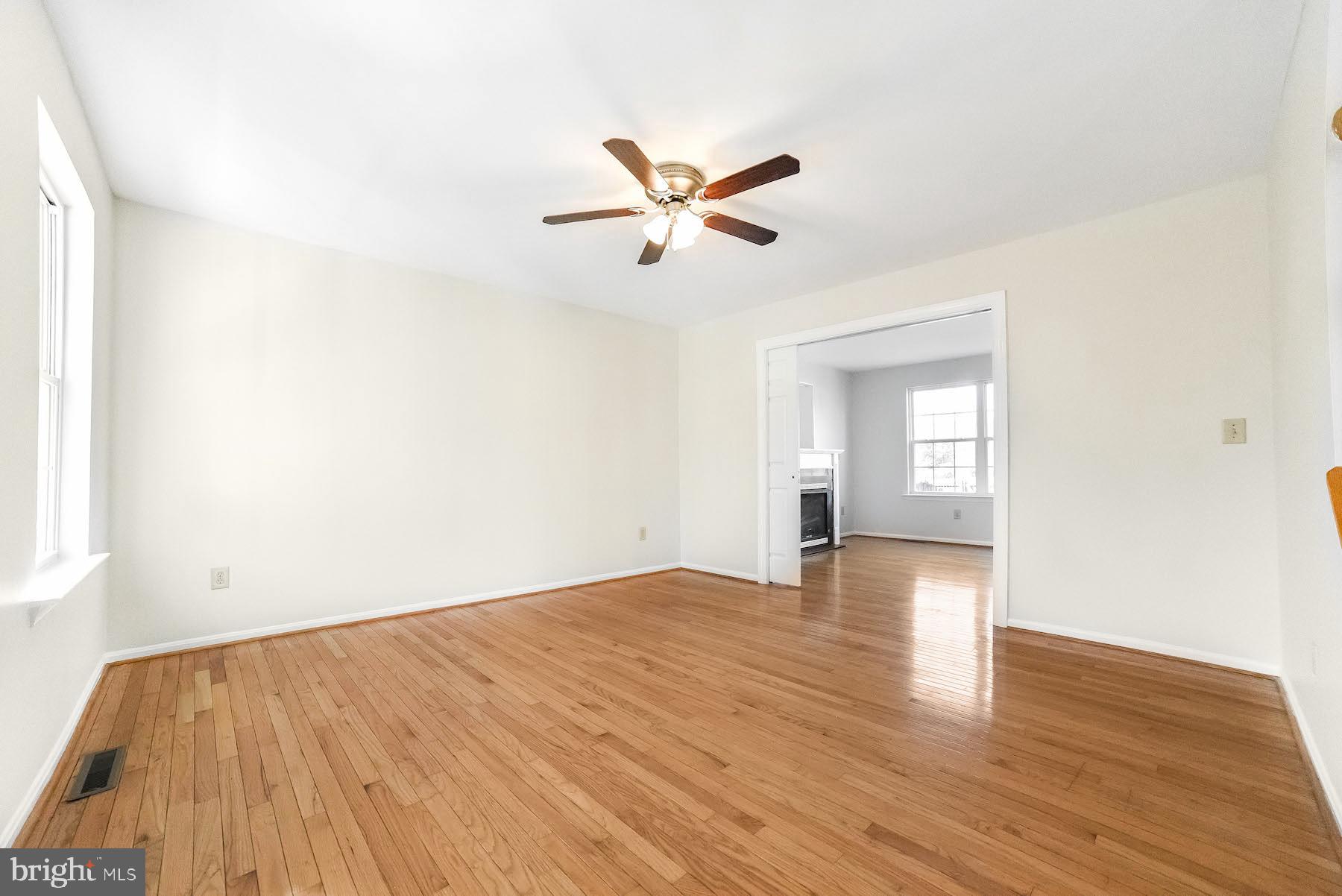 11211 Rawhide Road Lusby, MD 20657 - Photo 15 of 40 Living room - Fresh paint throughout