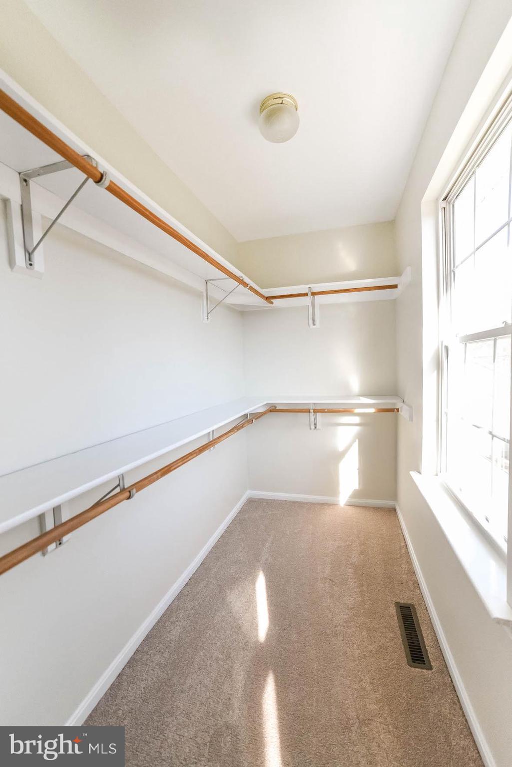 11211 Rawhide Road Lusby, MD 20657 - Photo 29 of 40 Large walk-in closet