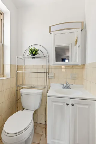 $685,000 | 9425 Shore Road, Unit 6C | Bay Ridge