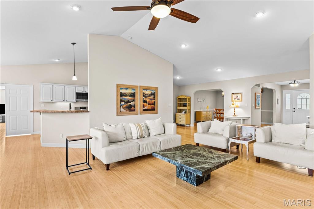 401 Wiegerstown Road O'Fallon, IL 62269 - Photo 13 of 52 Gallery Image 13
