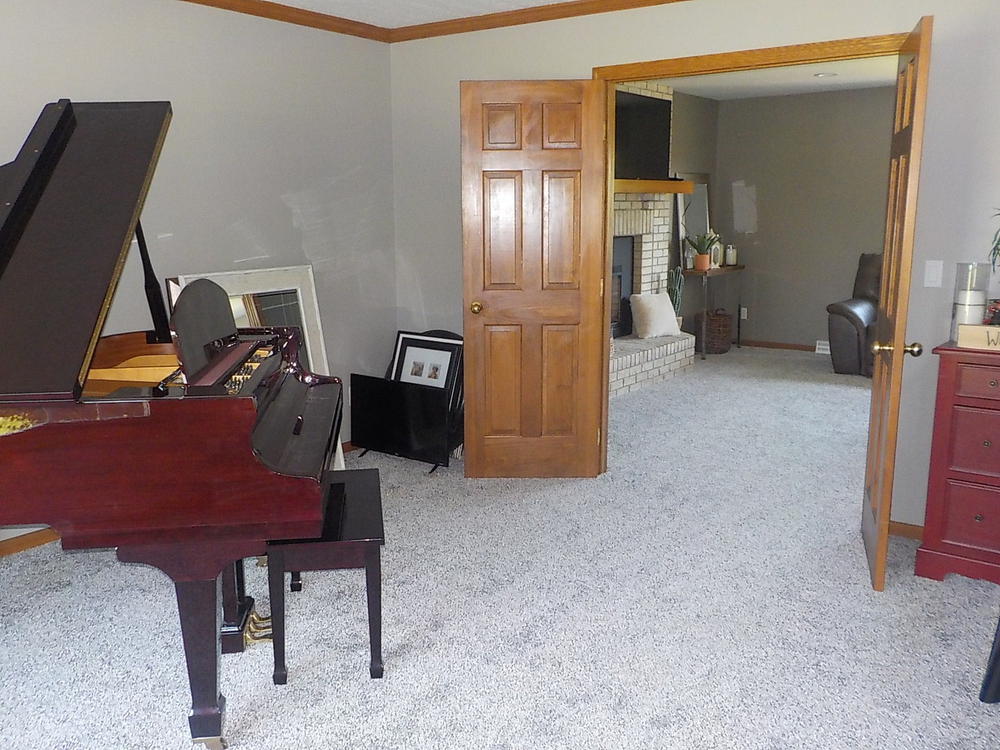 10144 Branch Road Rochelle, IL 61068 - Photo 8 of 38 a view of a workspace with furniture