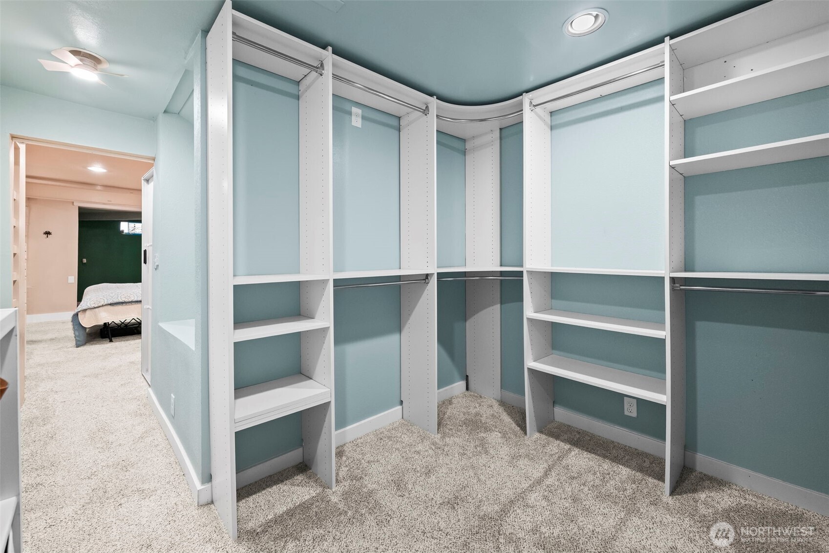 303 Puyallup Street Steilacoom, WA 98388 - Photo 23 of 39