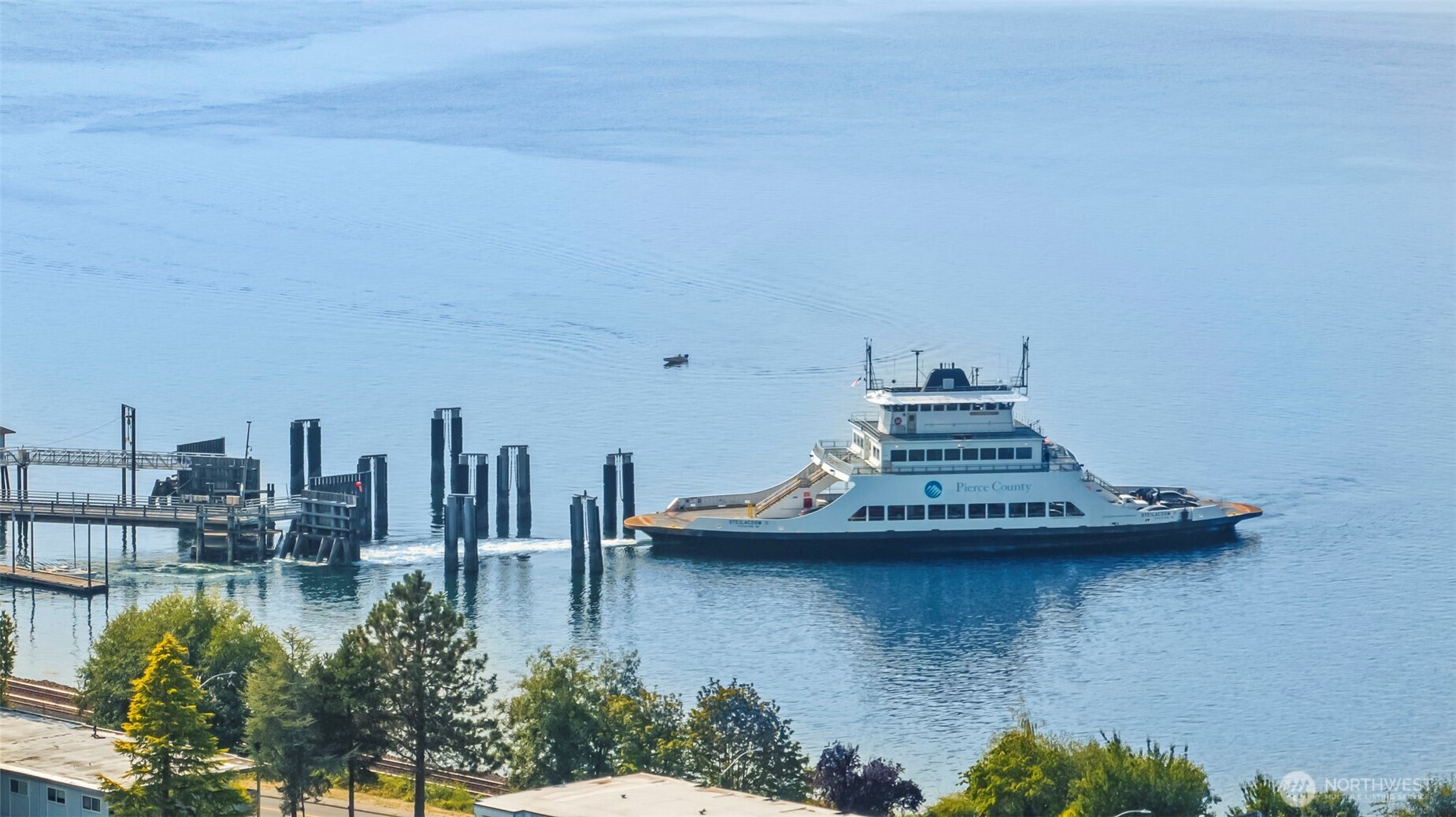 303 Puyallup Street Steilacoom, WA 98388 - Photo 37 of 39