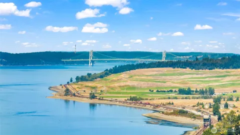 $899,000 | 303 Puyallup Street, Steilacoom, WA 98388