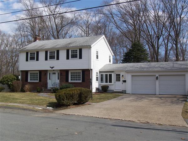 31 Daniel Road Braintree, MA 02184 - Photo 1 of 17 Gallery Image 1