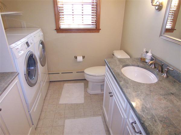 31 Daniel Road Braintree, MA 02184 - Photo 12 of 17 Gallery Image 12