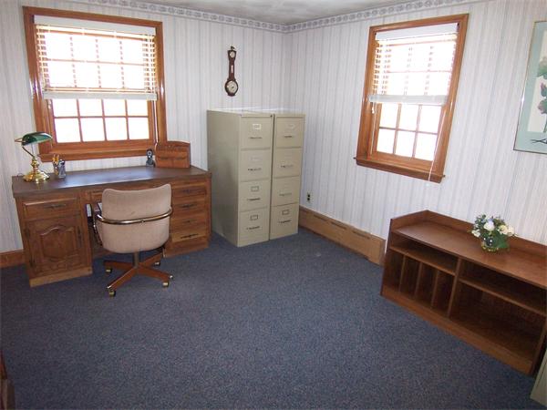31 Daniel Road Braintree, MA 02184 - Photo 10 of 17 Gallery Image 10