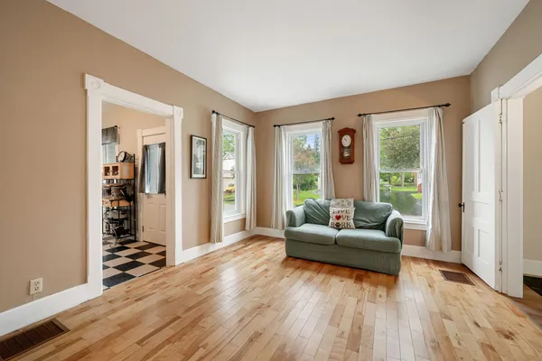 $370,000 | 11 Summer Street, Barre Town, VT 05649
